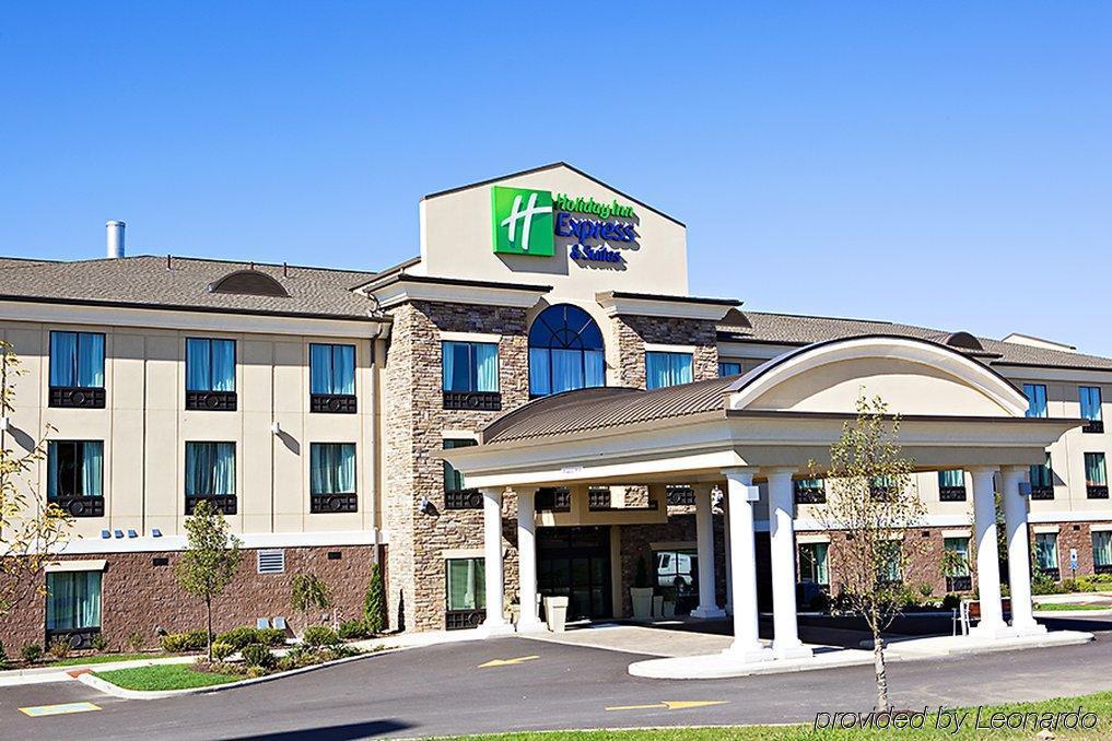 Holiday Inn Express & Suites Youngstown West I 80, An Ihg Hotel Exterior foto
